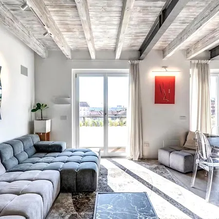 Elvezia Chic Apartament *
